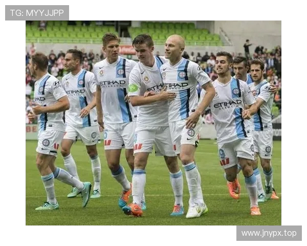 澳大利亚国脚戴维森重返墨尔本胜利 双方签约两年携手再战